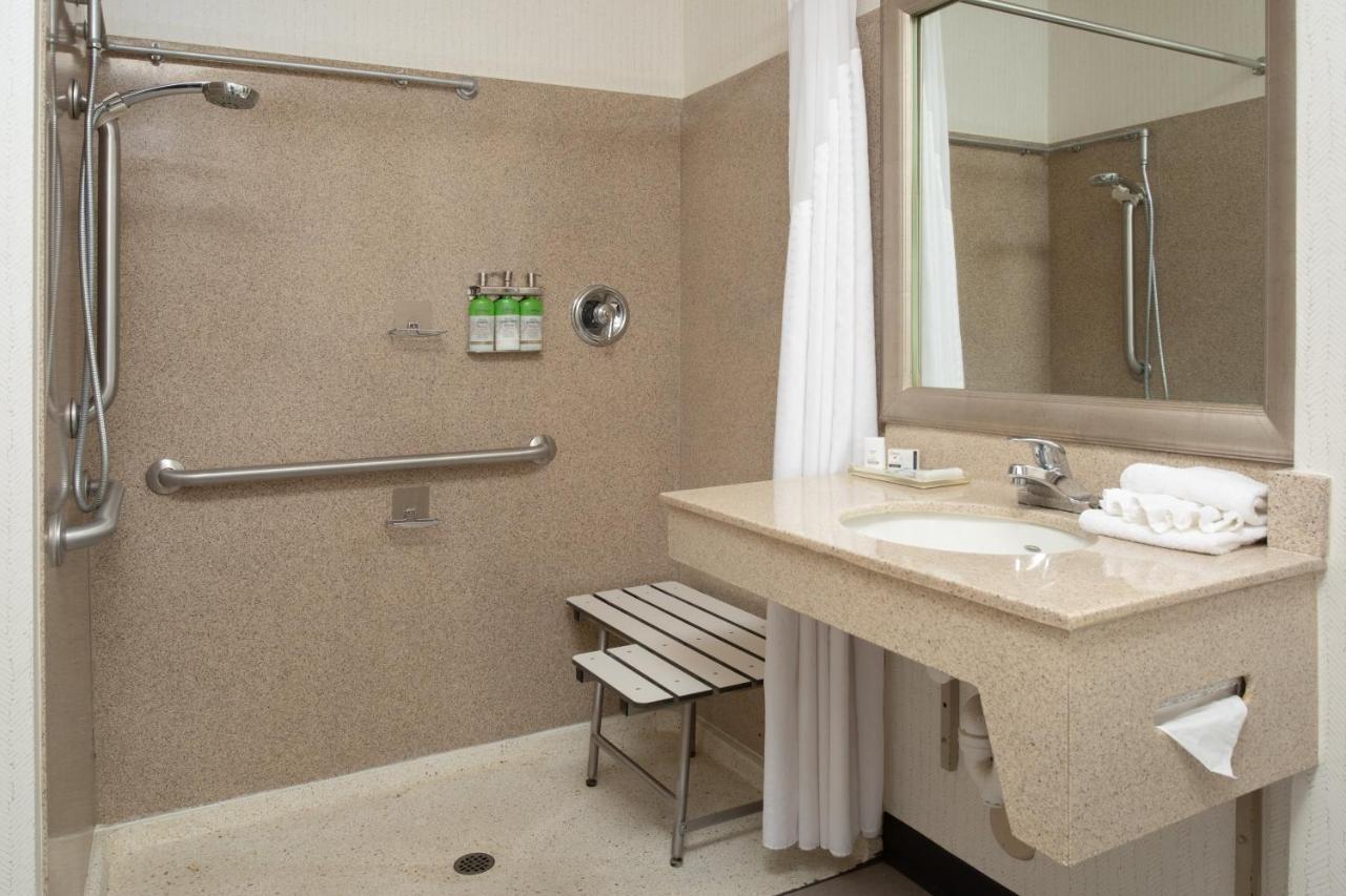 Holiday Inn & Suites Goodyear - West Phoenix Area By Ihg Eksteriør billede