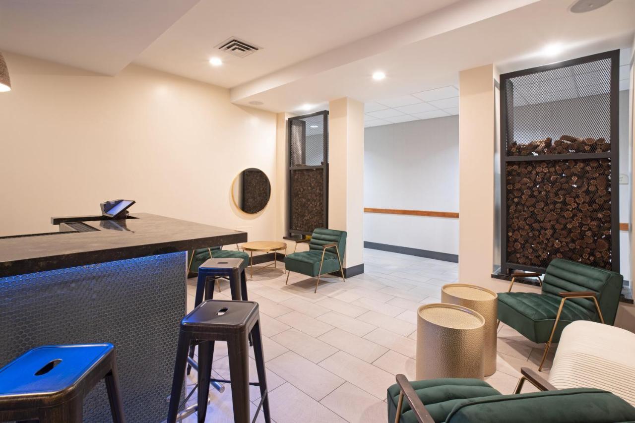 Holiday Inn & Suites Goodyear - West Phoenix Area By Ihg Eksteriør billede