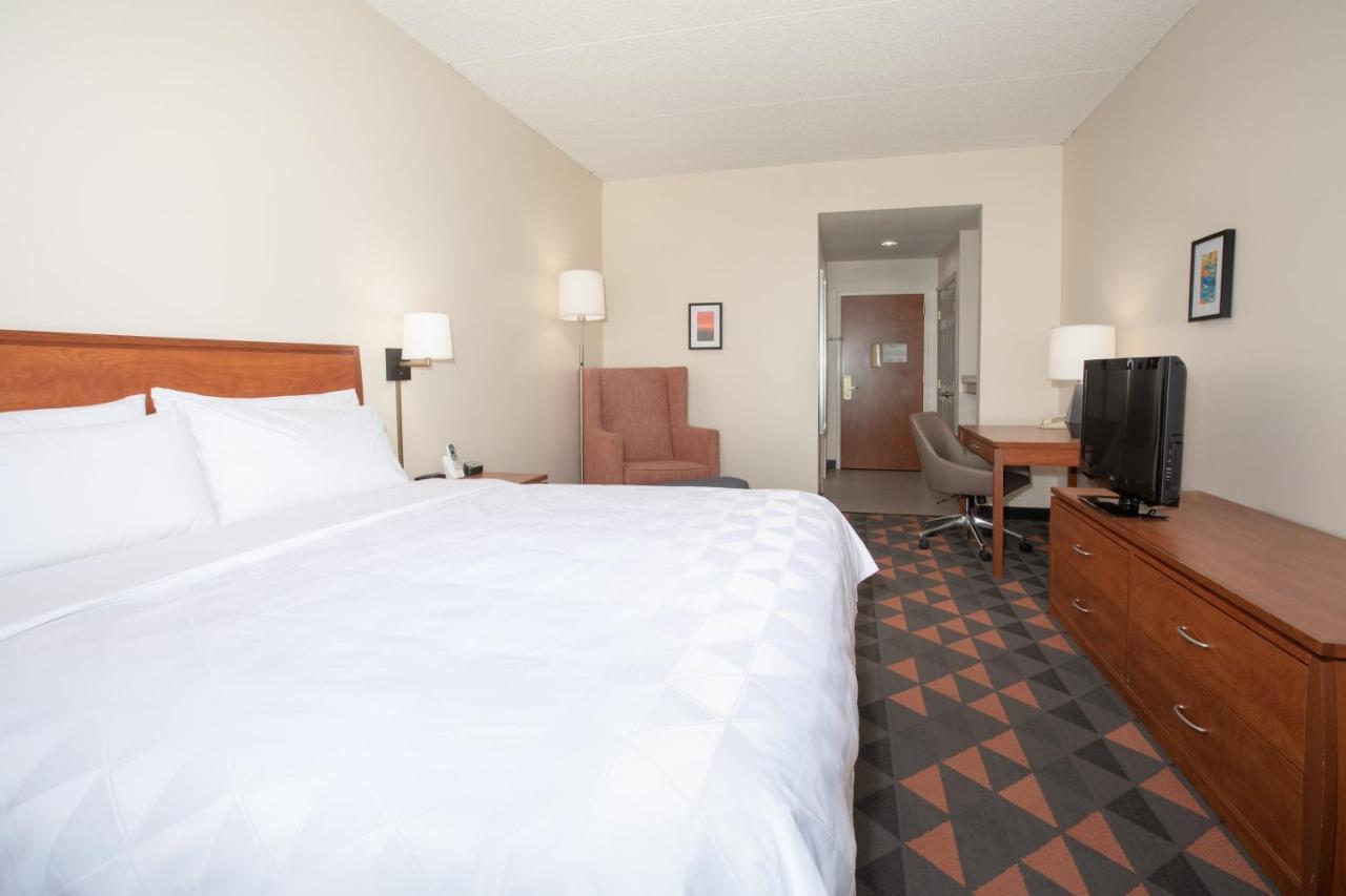Holiday Inn & Suites Goodyear - West Phoenix Area By Ihg Eksteriør billede