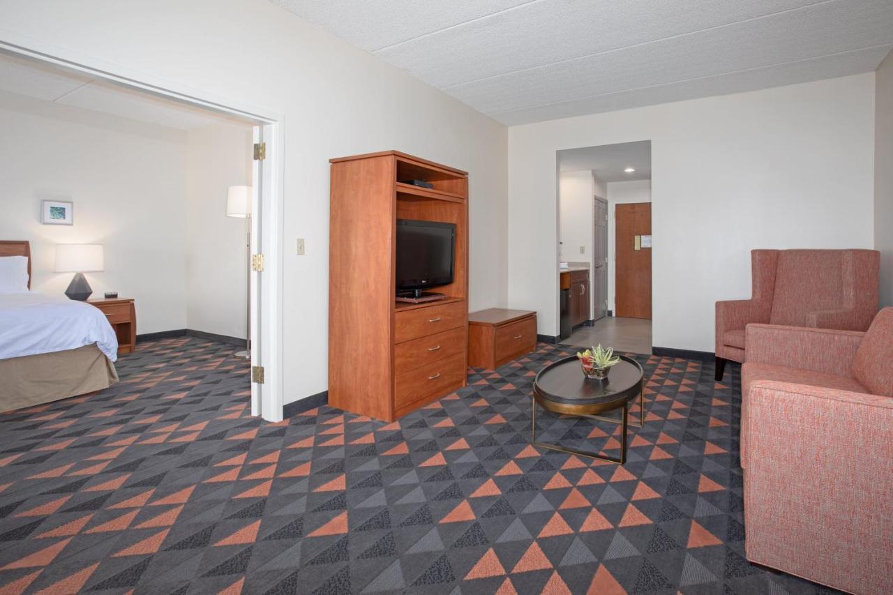 Holiday Inn & Suites Goodyear - West Phoenix Area By Ihg Eksteriør billede