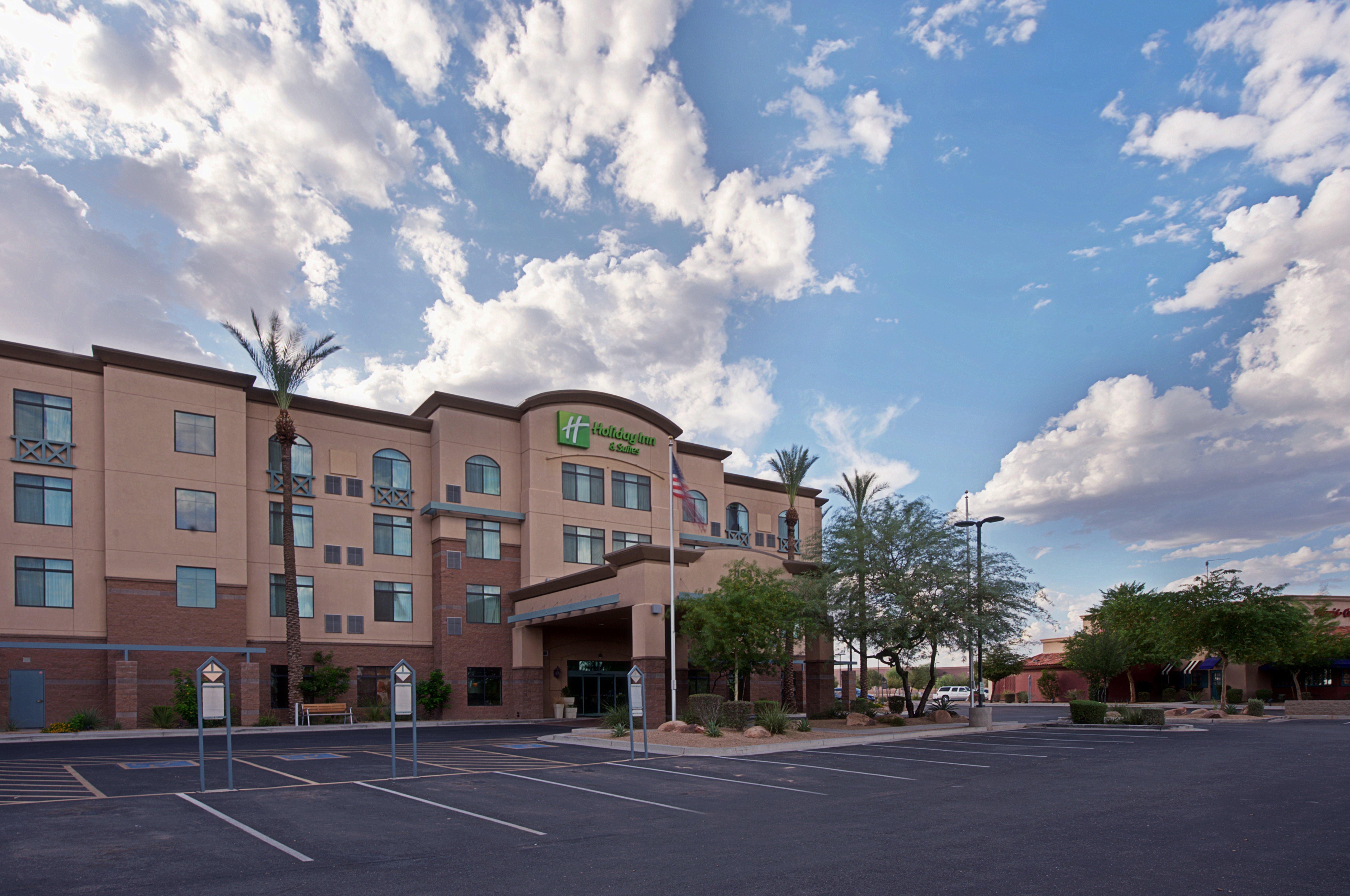 Holiday Inn & Suites Goodyear - West Phoenix Area By Ihg Eksteriør billede
