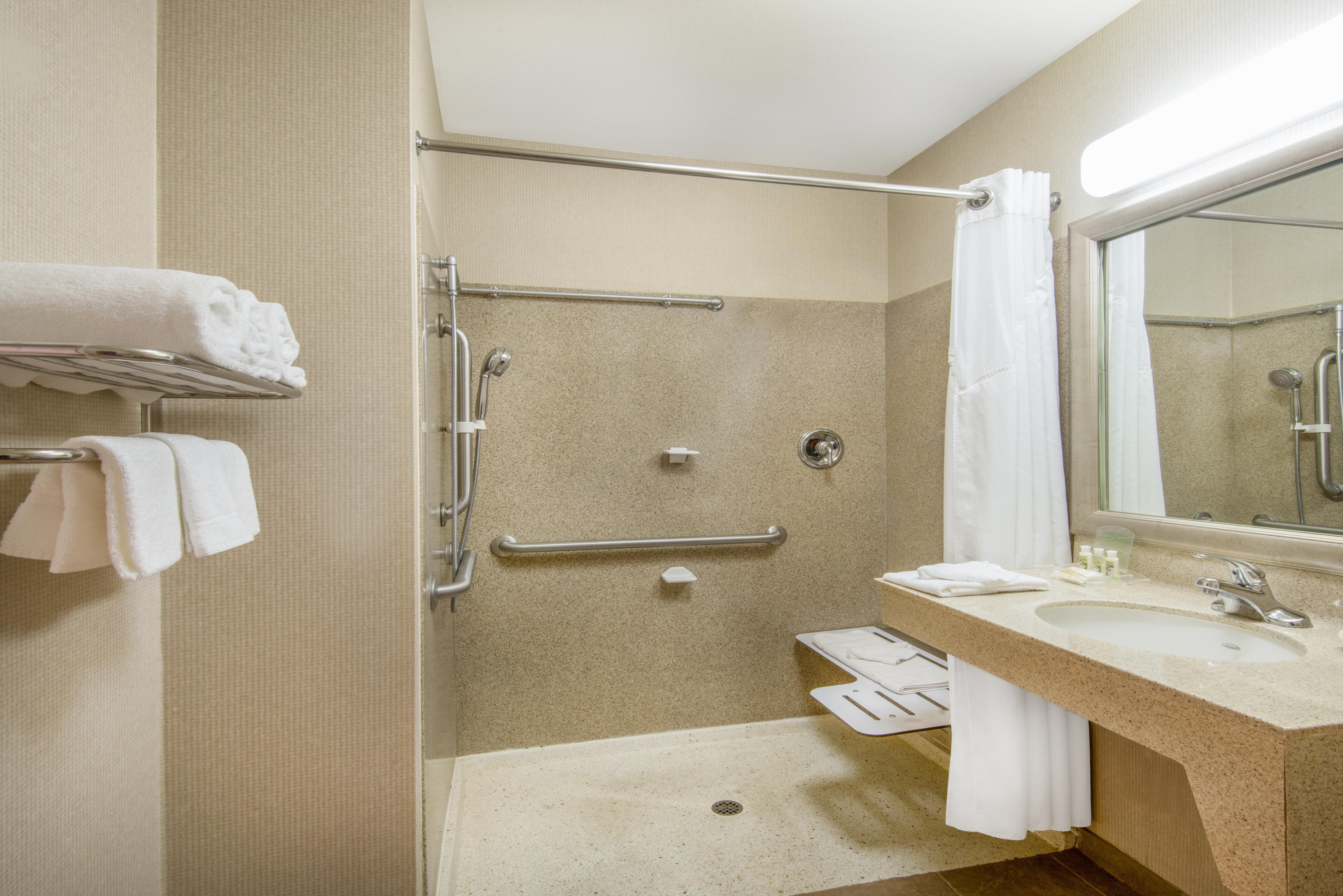 Holiday Inn & Suites Goodyear - West Phoenix Area By Ihg Eksteriør billede