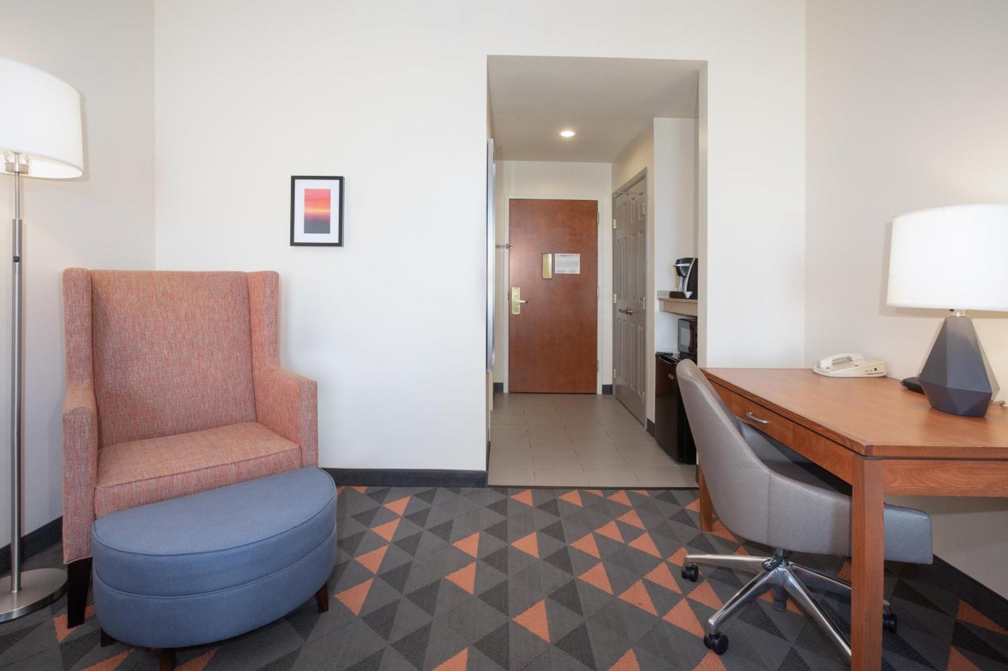 Holiday Inn & Suites Goodyear - West Phoenix Area By Ihg Eksteriør billede